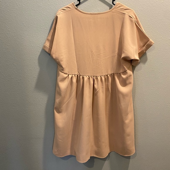 Heyson Tan Mini Babydoll  Dress NWT Size Small - Picture 2 of 8
